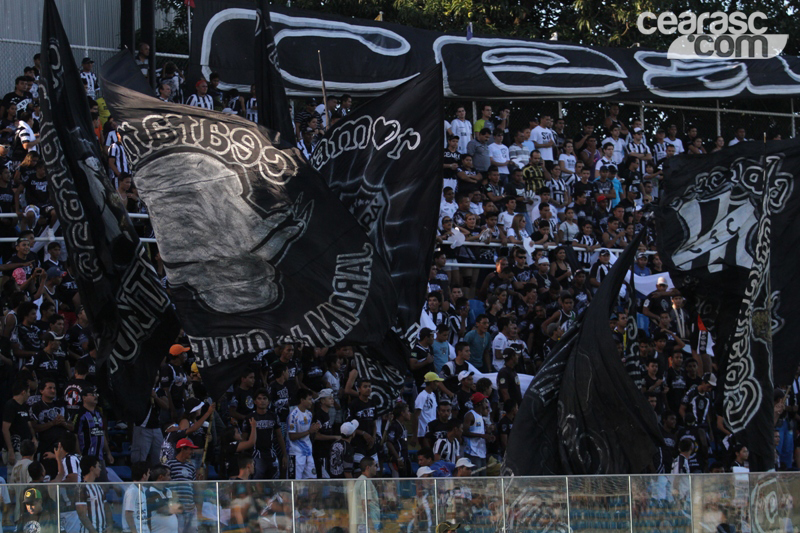 [22-04] Tiradentes 0 x 2 Ceará - TORCIDA - 16