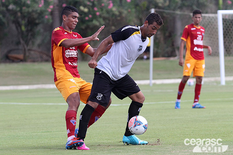 [06-12] Ceará 1 x 0 Fortaleza - Amistoso - 15