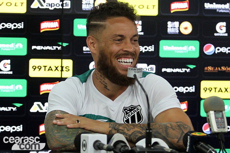 [05-01] Entrevista - Douglas Dias e Baraka - 7