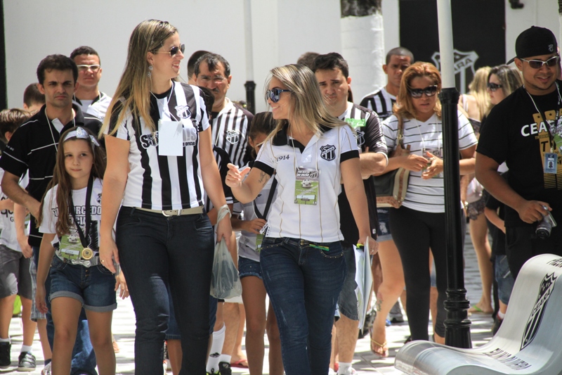 [19-10] Por Dentro do Vozão - Dia das Crianças - 04 - 18