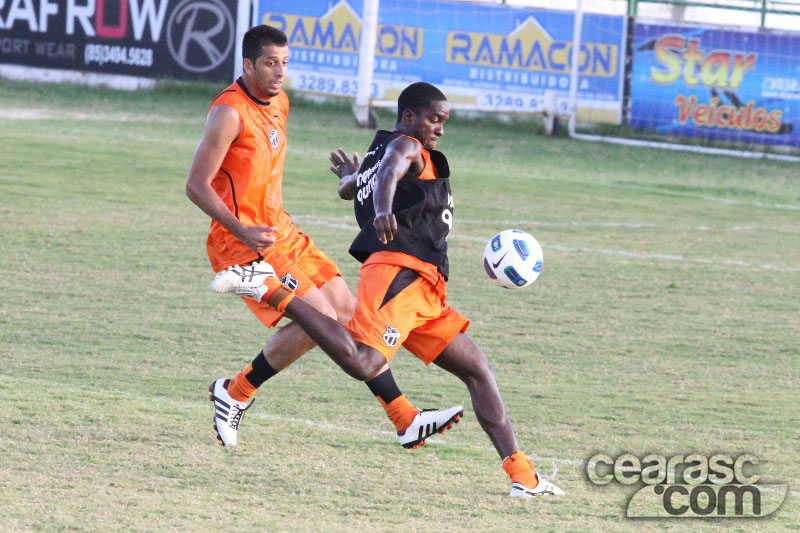 [19-10] Treino Coletivo - Finalizações - 20