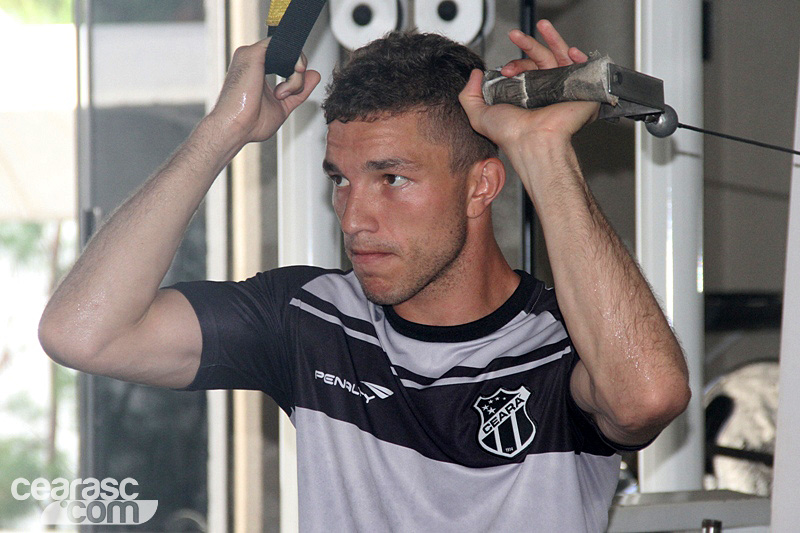 [19-01] Reapresentação + Treino físico e técnico - 15