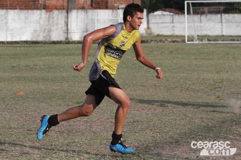 [28-11] Sub-18 - Treino físico - 13