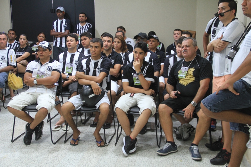 [15-02] Por Dentro do Vozão -  2014 - Edição I - 01 - 32