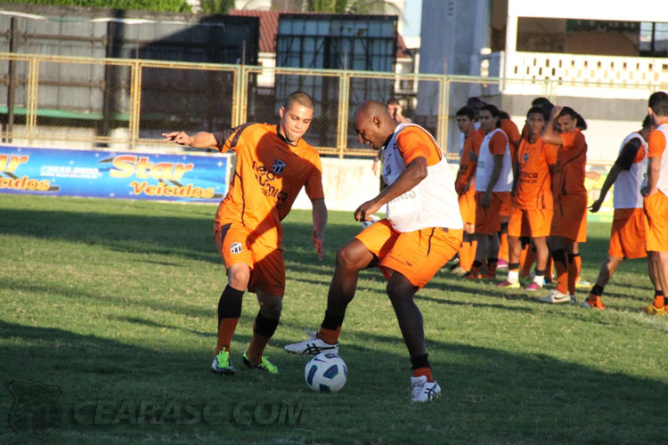 [21-06] Treino de Finalizações - 4