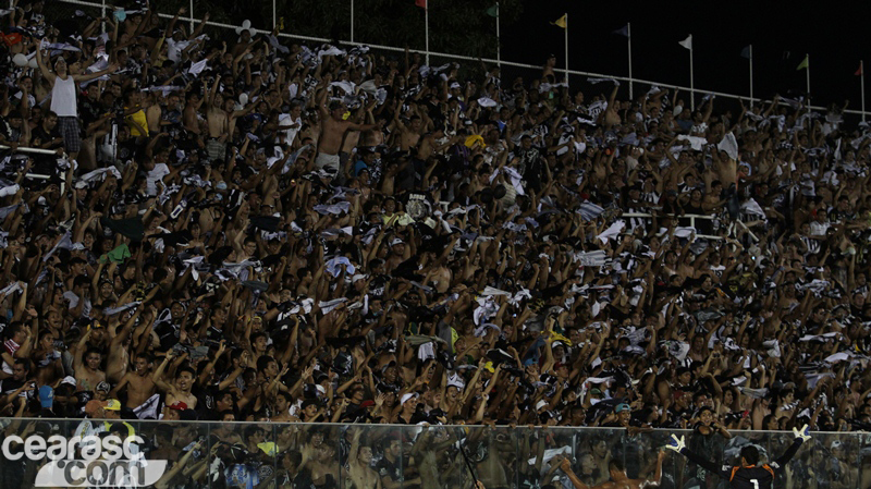 [25-03] Ceará x Fortaleza - TORCIDA-02 - 11