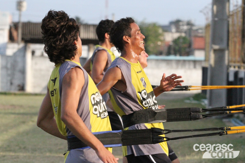 [28-11] Sub-18 - Treino físico - 15