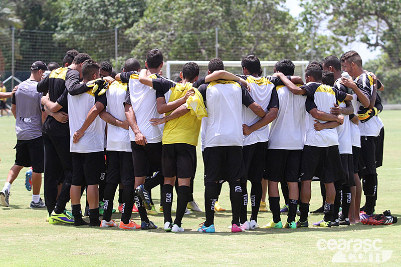 [06-12] Ceará 1 x 0 Fortaleza - Amistoso - 39
