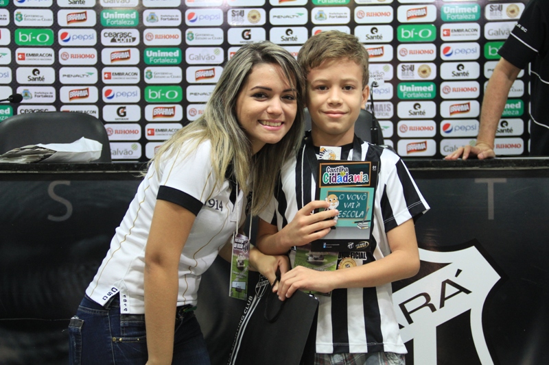 [19-10] Por Dentro do Vozão - Dia das Crianças - 04 - 36