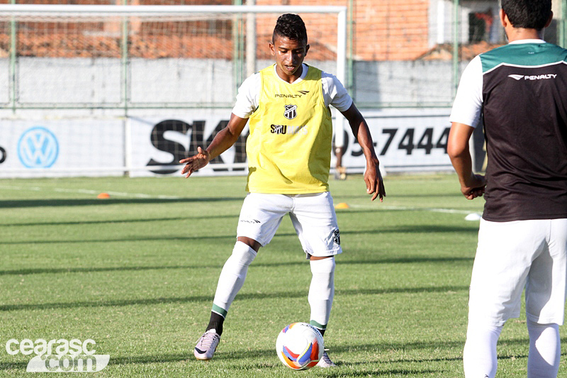 [11-06] Treino tático + finalização - 6