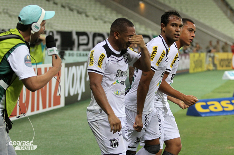 [23-08] Ceará 4 x 3 Paraná - 02 - 21
