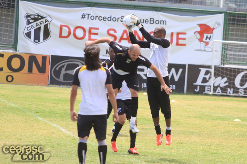 [25-10] Treino técnico + finalização - 2