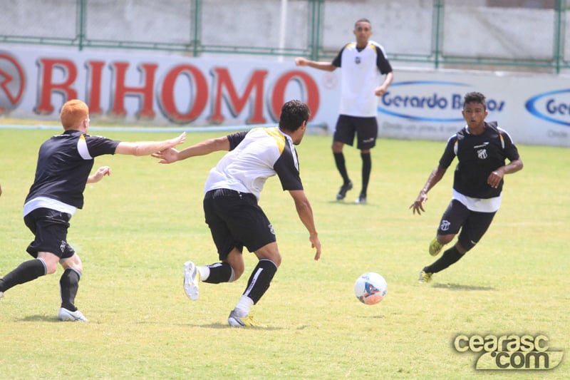 [25-10] Treino técnico + finalização - 4