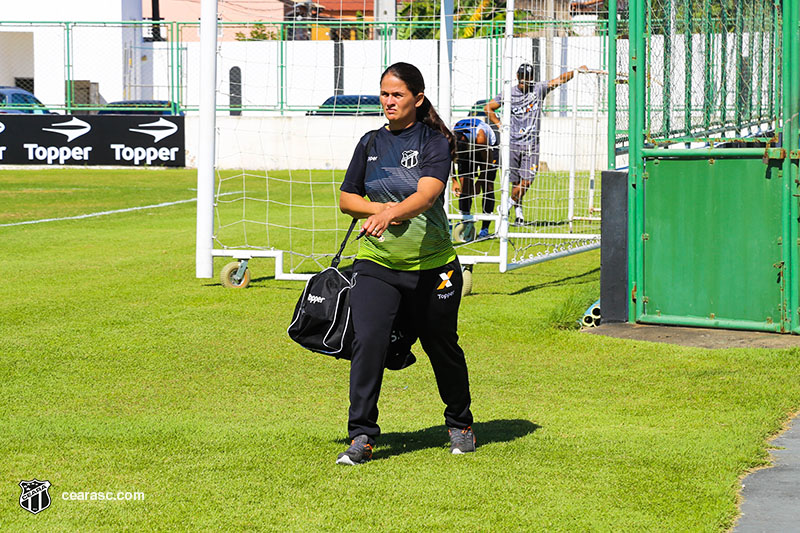 [05-07-2018] Treino Técnico - Futebol Feminino - 10