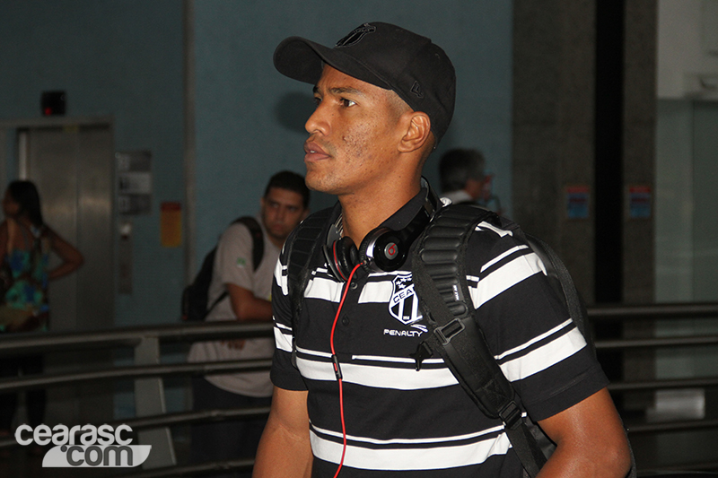 [01-08] Ceará embarca rumo a Belo Horizonte-MG - 2