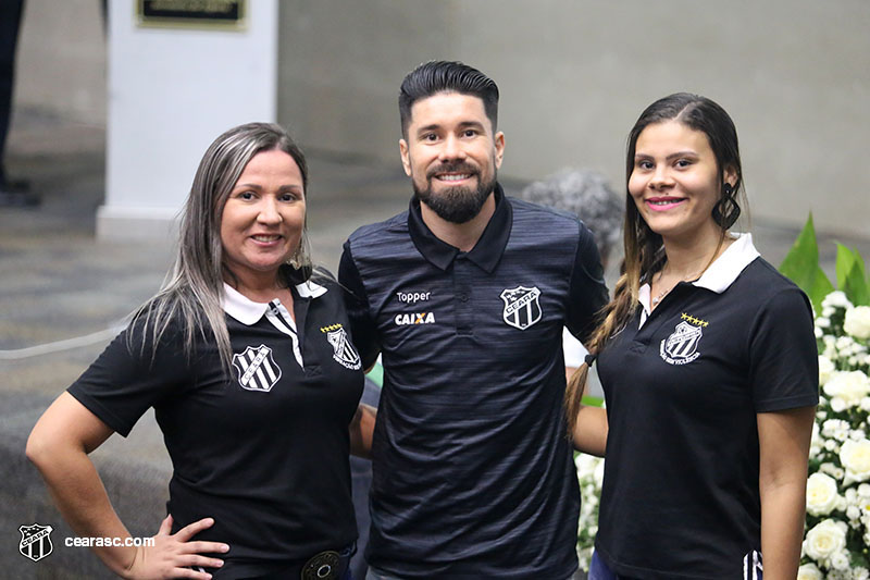 [30-08-2017]   Seminário - Jogando pela Paz no Futebol - 1