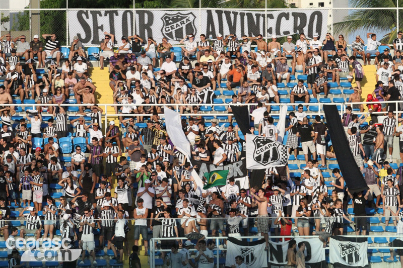 [11-03] Ceará 1 x 0 Ferroviário - TORCIDA - 12