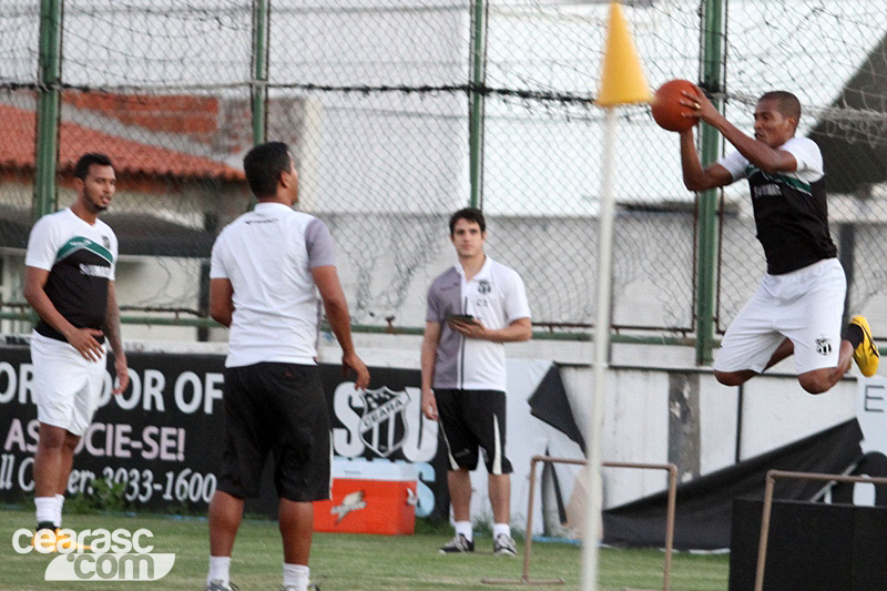 [15-06] Reapresentação + treino físico - 18