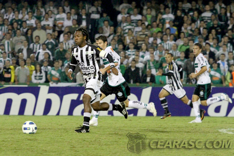 [25-05] Coritiba 1 x 0 Ceará - 10