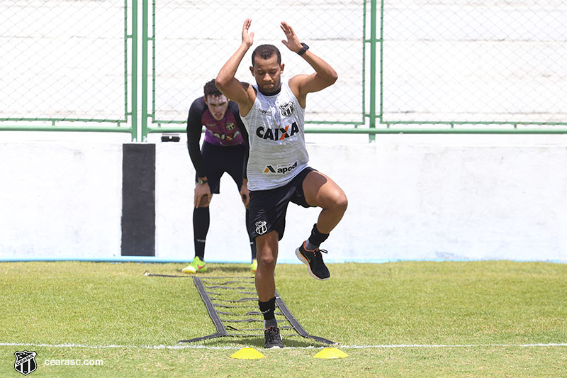 [01-11-2017] Treino Não Relacionados - 8