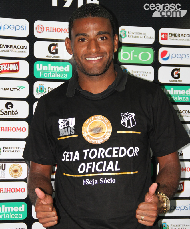 [25-06] Apresentação de Rychely - 7