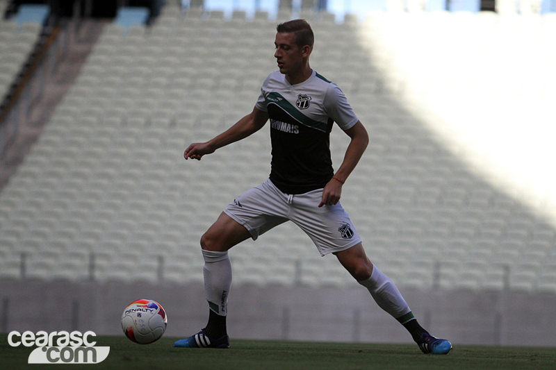 [18-06] Treino coletivo - Castelão - 4