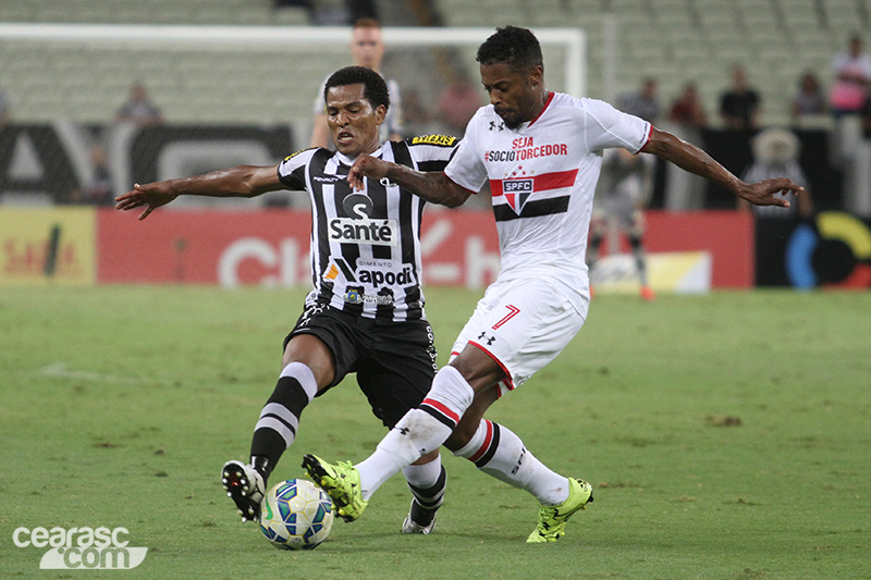 [26-08] Ceará 0 x 3 São Paulo - 15