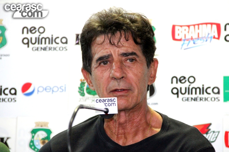 [25-10] Dimas é apresentado - 3
