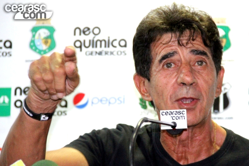 [25-10] Dimas é apresentado - 6