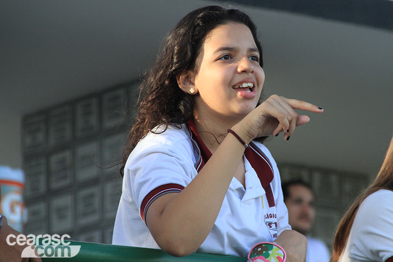 [05-11] Alunos do Colégio Silvia Helena visitam a sede do Vozão - 01 - 12