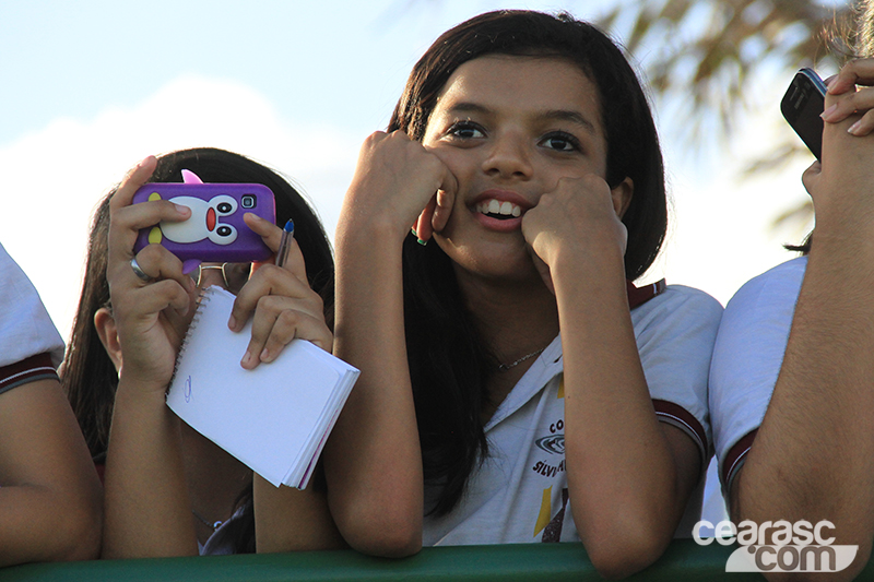 [05-11] Alunos do Colégio Silvia Helena visitam a sede do Vozão - 01 - 14
