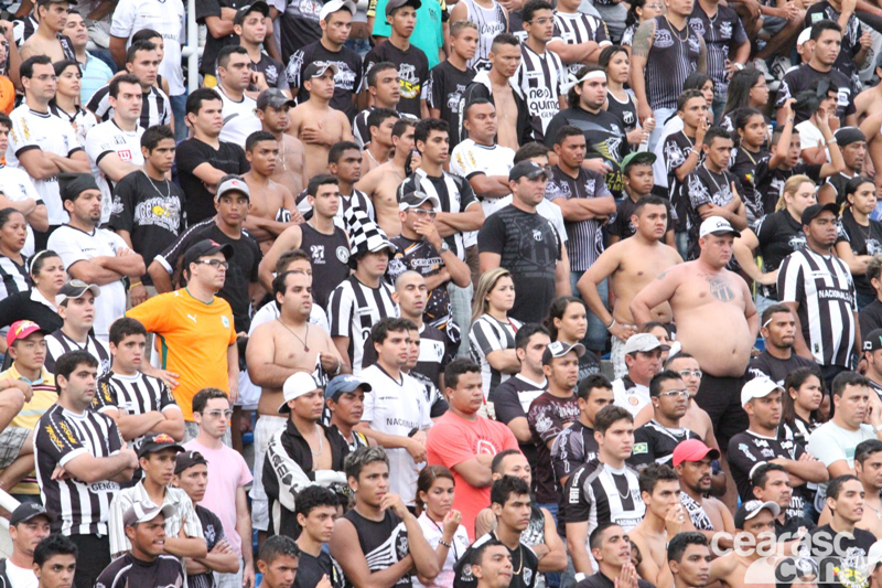 [12-02] Ceará 1 X 2 Fortaleza - TORCIDA - 03 - 15