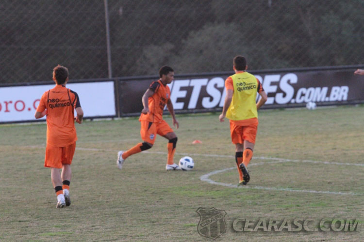 [26-05] Treino no CT do Caju2 - 8