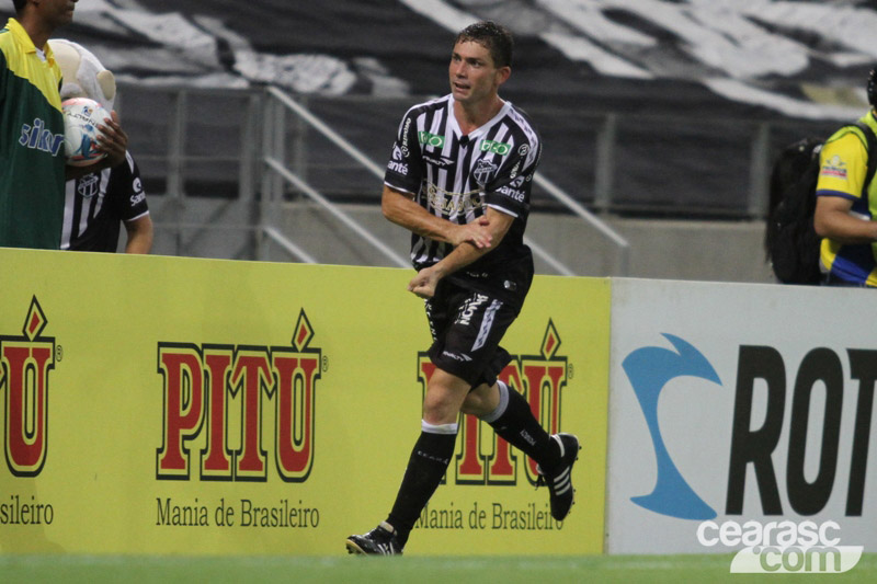 [18-04] Ceará 4 x 1 Guarani (J) - 38