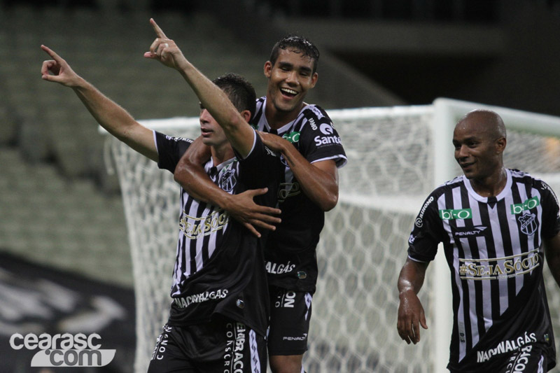 [18-04] Ceará 4 x 1 Guarani (J) - 40