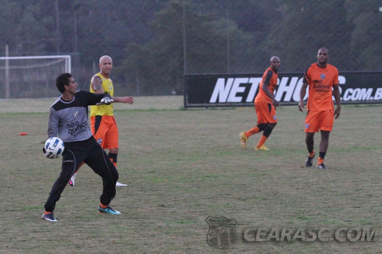 [26-05] Treino no CT do Caju2 - 11