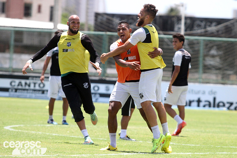 [10-10] Treino técnico + tático - 9