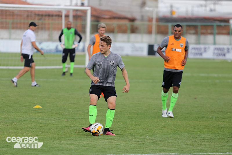[10-01-2017] Treino Técnico - campo reduzido - 11