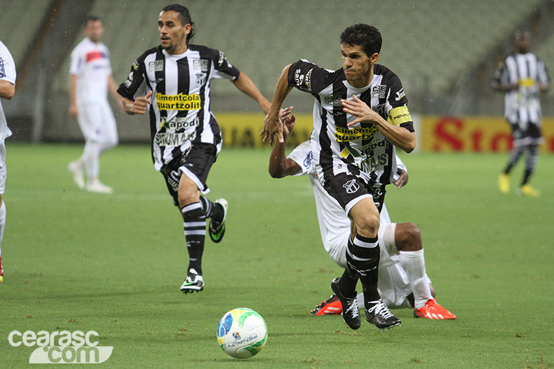 [10-05] Ceará 2 x 1 Paraná - 22