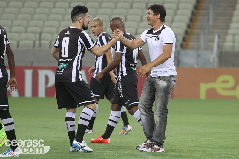 [09-04] Ceará 0 x 0 Vitória - 11