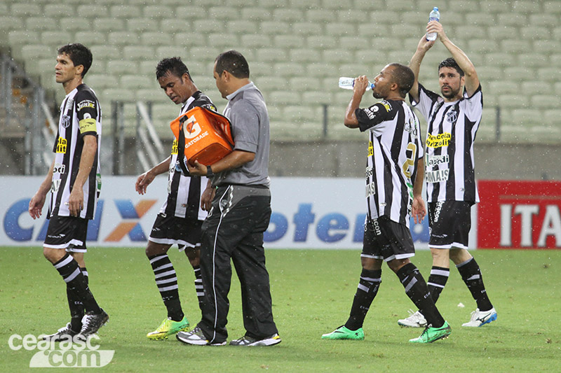 [10-05] Ceará 2 x 1 Paraná - 47