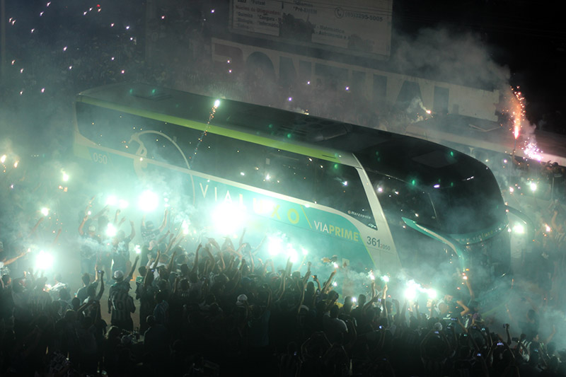 [02-08-2016] Ceará 0 x 0 Vasco - Torcida.zip - 3