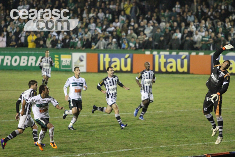 [30-06] Coritiba 3 x 1 Ceará - 10