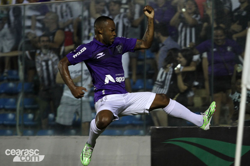 [10-11] Ceará 3 x 0 Bragantino - 19