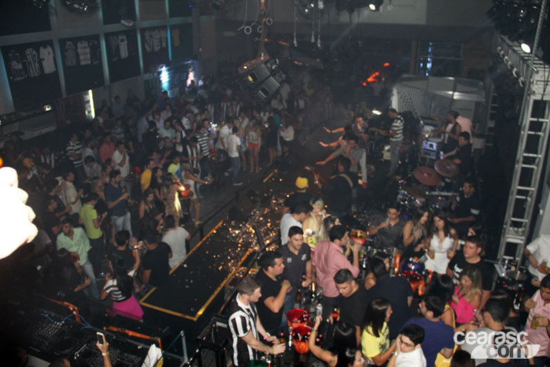 [26-02] Lançamento dos uniformes 2015 - Torcida - 10