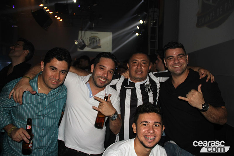 [26-02] Lançamento dos uniformes 2015 - Torcida - 25