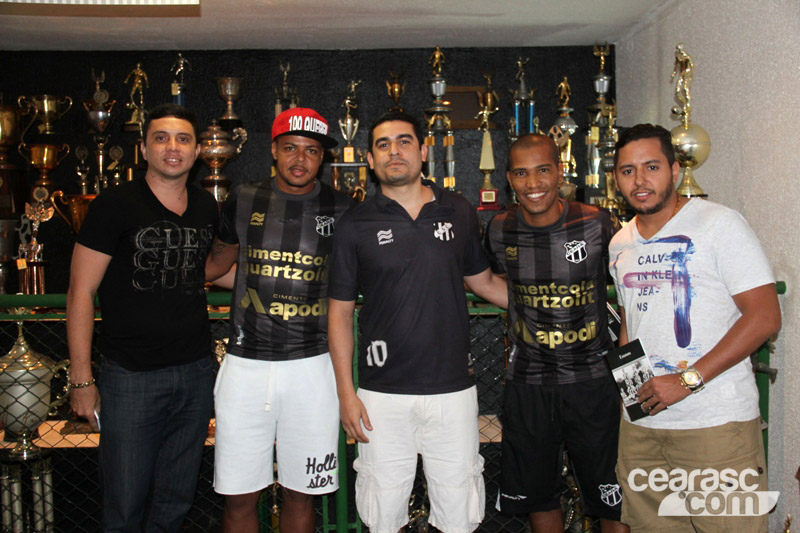 [08-09] Lançamento do terceiro uniforme Penalty Ceará - 02 - 42