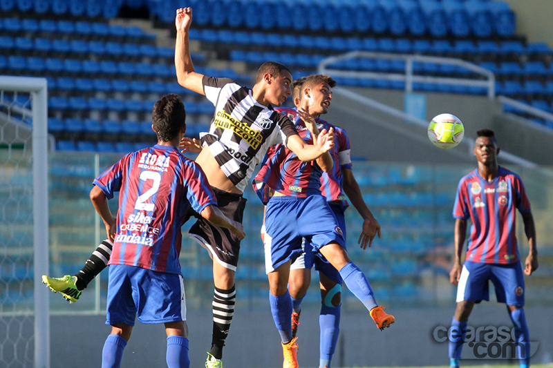 [22-06] Ceará 2 x 0 Tiradentes - Final do segundo turno - 8