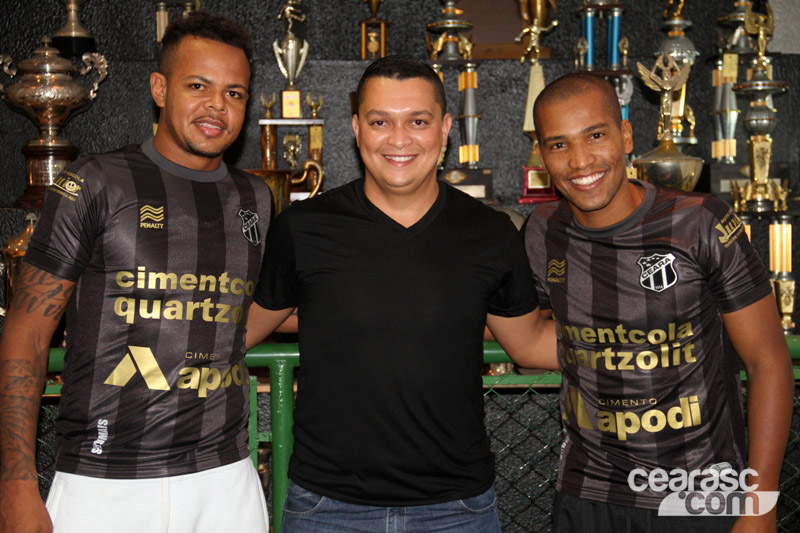 [08-09] Lançamento do terceiro uniforme Penalty Ceará - 02 - 55