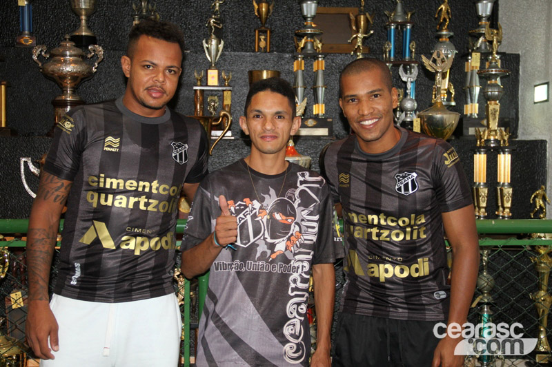 [08-09] Lançamento do terceiro uniforme Penalty Ceará - 03 - 5